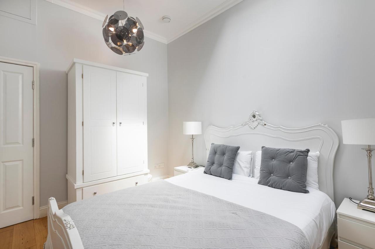 Penthousestays Notting Hill - Spacious 3 Bedroom King Bed Apartment - Near Portobello Road & Kensington High Street Londres Exterior foto